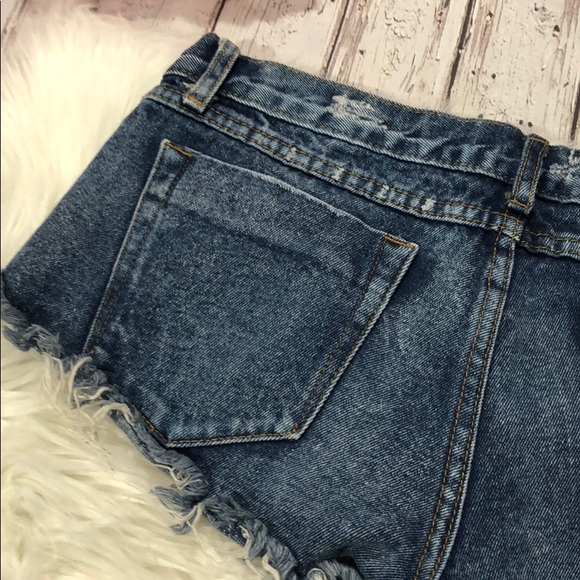 One Teaspoon Trash Whores Distressed Jean Shorts - Picture 8 of 10